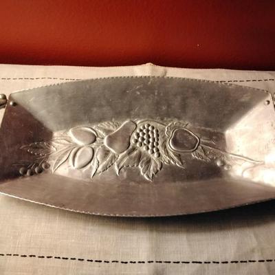 Vintage Fruit Grape Motifs Forged Aluminum Bread Tray Everlast Forged Aluminum #1601