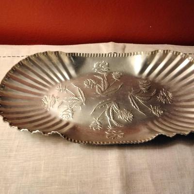Vintage Aluminum Ornate Bread Tray