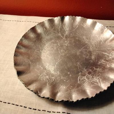Hammered Aluminum flower patterned tray
