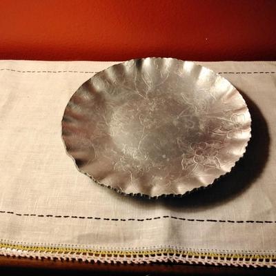 Hammered Aluminum flower patterned tray