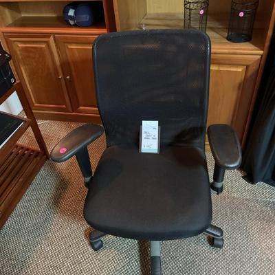 Office Chair with Mesh Back