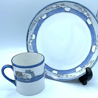 1932 Vintage Arts & Crafts Porcelain Child Baby Gift Mug &  Plate HP Kittens