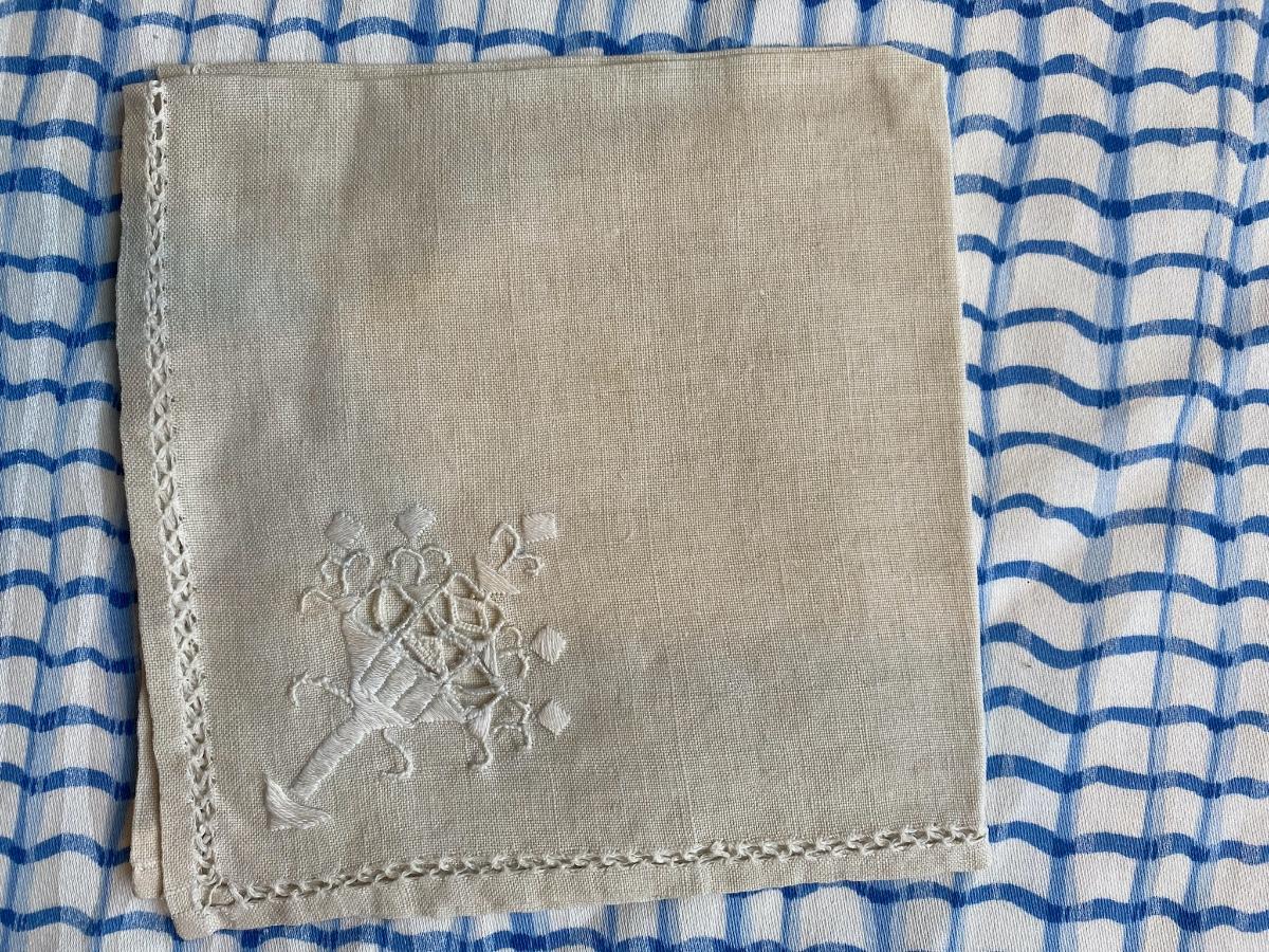 Vintage Hand Stitched Linen Table Cloth and Napkins