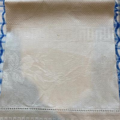 Vintage Damask Hand Towels.