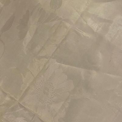 Vintage "John Brown & Sons Irish Damask Table Cloth With 12 Dinner Napkins.