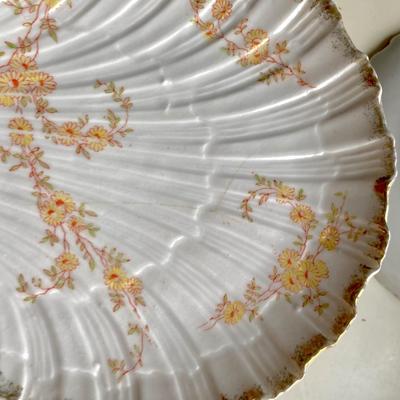 Antique Lot 6 Moser Hard Paste Shell Plates from Squire Mansion