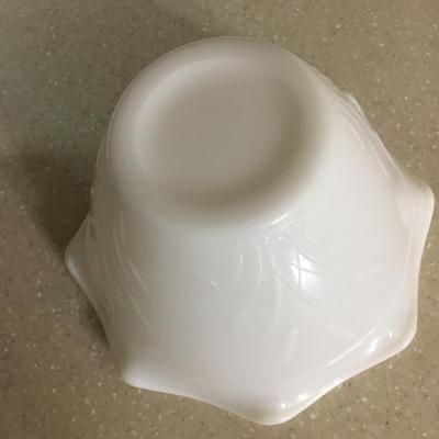 Hazel Atlas Platonite Milk Glass Depression Era Bowl Embossed Wheat Ruffled Edge Mixing Bowl Vintage