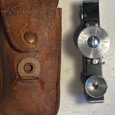 Vintage Chess-United Rangefinder in Original Cowhide Case