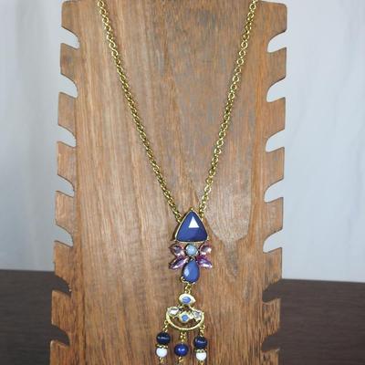 Fashion costume jewelry necklace
