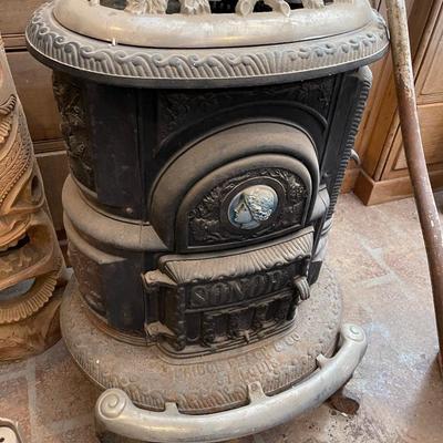 Bridge Beach & Co St. Louis Stove