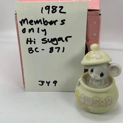 1987 members Only of the collector's club  