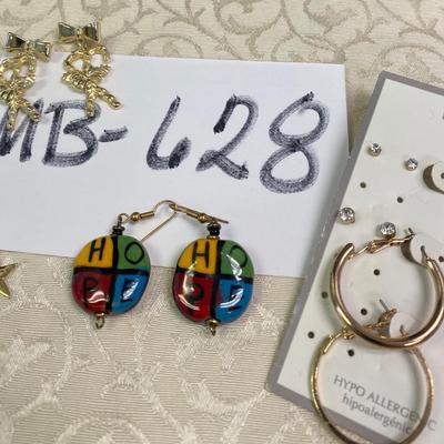 Pierced Earrings
