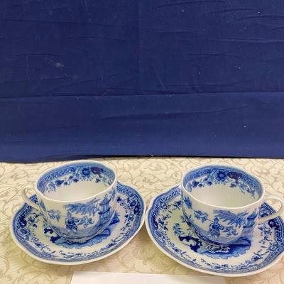 2 Arabia Made in Finland Singapore cups and Saucers