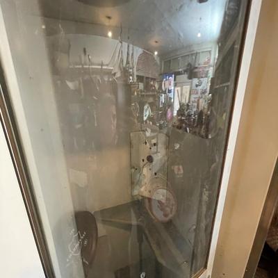 KS-19206 1960â€™s Pocket Round Door Phone Booth