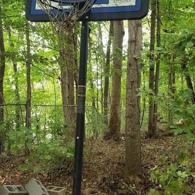 Youth basketball hoop assembly