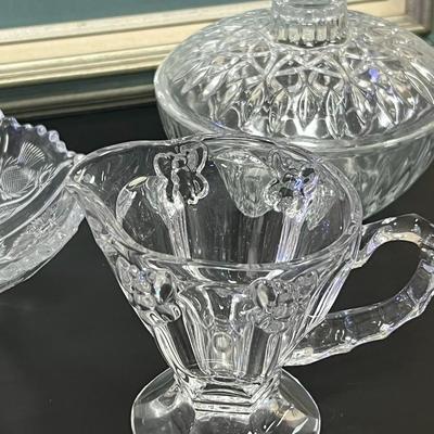 Bowls and decorative Crystals