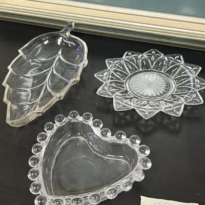 Nice decorative Crystal pieces