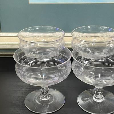 Amazing lot of glasses
