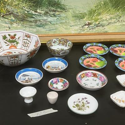 Fantastic Lot of Collectibles Plates
