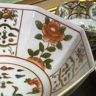 Fantastic Lot of Collectibles Plates