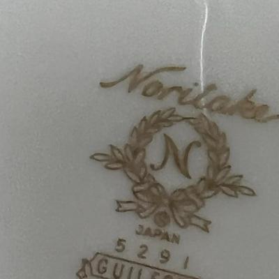 Wonderful LOT of TEACUPS FAMOUS BRANDS