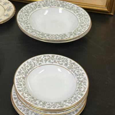 Nice Various sizes of Dishes. Famous Brands