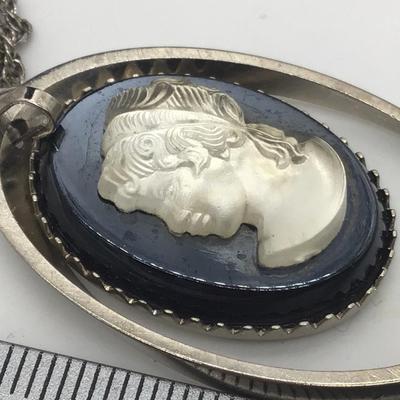 Vintage Glass Cameo Necklace