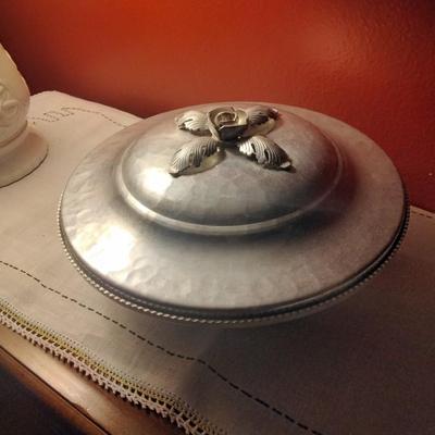 Covered Hammered Aluminum Casserole Serving Dish
