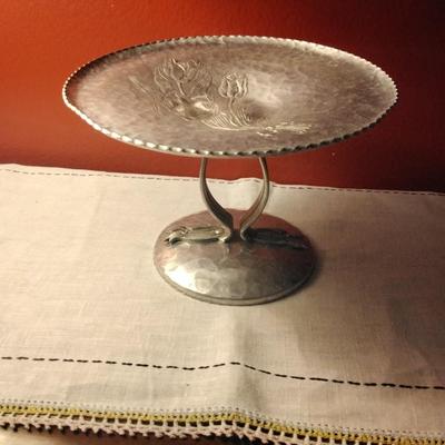 Hammered Aluminum cake display tray