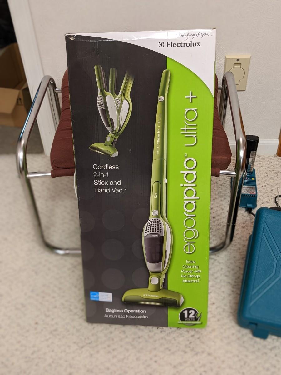 NIB 12 V Electrolux Cordless Ergo Ultra Plus Vacuum