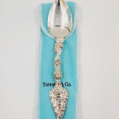 TIFFANY & CO STERLING SILVER RARE RETIRED CHRISTMAS SPOON W/ ORIGINAL BOX