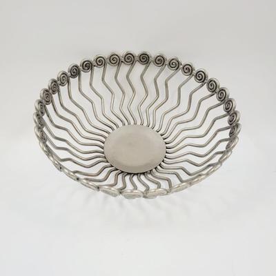 BEAUTIFUL WIRED PEWTER SWIRL DESIGN BOWL