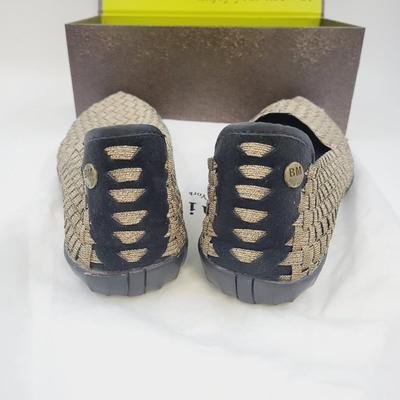 LIKE NEW BM BERNIE MEV SIZE 41 WOVEN SLIP ON SHOES