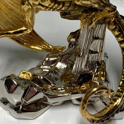 LOT 9R: Franklin Mint Pocket Watch: Eye of The Golden Dragon by  Michael Whelan w/COA & Box