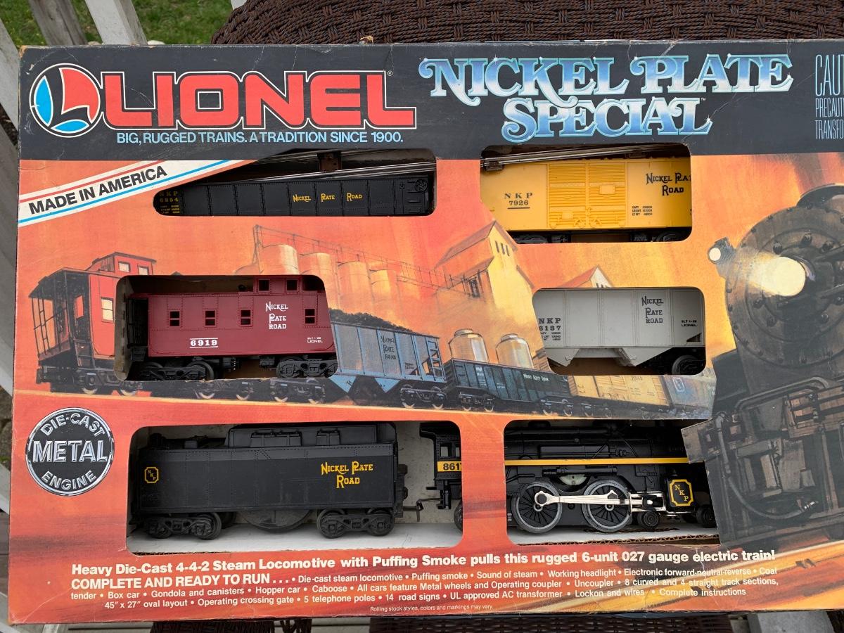 LOT 97R Lionel Train Set Nickel Plate Special 027 Gauge