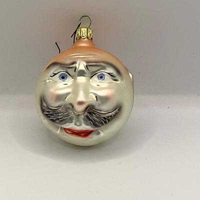 1475 Vintage German Glass Face Ornament
