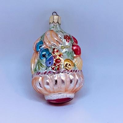 1479 Christopher Radko 1991 Fruit Basket Glass Ornament