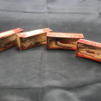 VINTAGE FISHING LURES