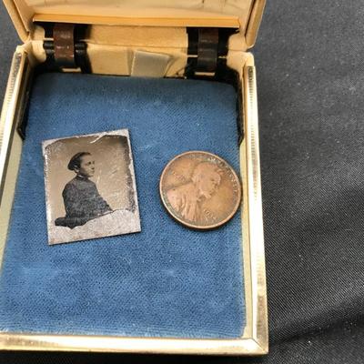ANTIQUE TIN TYPE