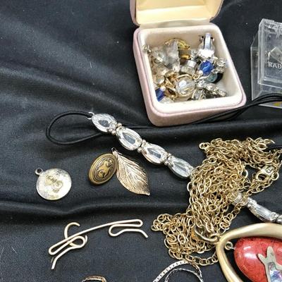 ESTATE JEWELRY GROUP
