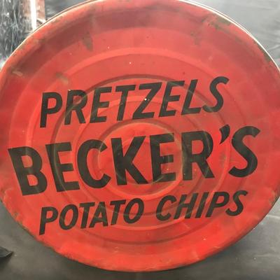 LARGE BECKERS TIN