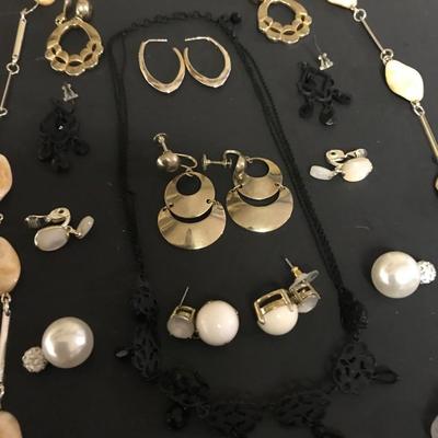 ESTATE JEWELRY