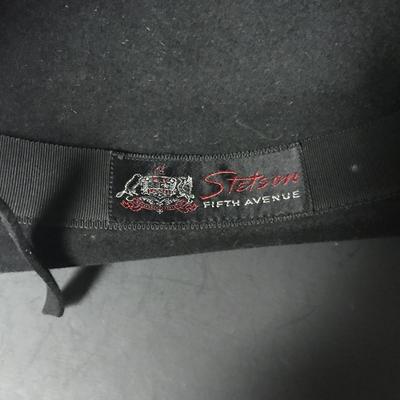 VINTAGE HAT LOT