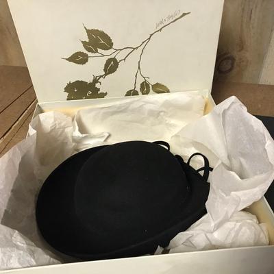 VINTAGE HAT LOT