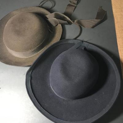 VINTAGE HAT LOT