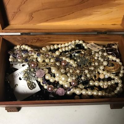 ESTATE JEWELRY
