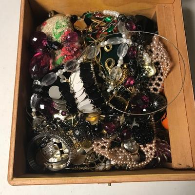 ESTATE JEWELRY