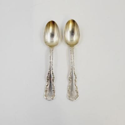 BEAUTIFUL ANTIQUE STERLING SILVER 2 SPOONS