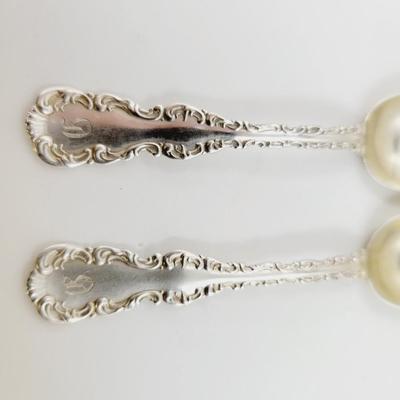 BEAUTIFUL ANTIQUE STERLING SILVER 2 SPOONS