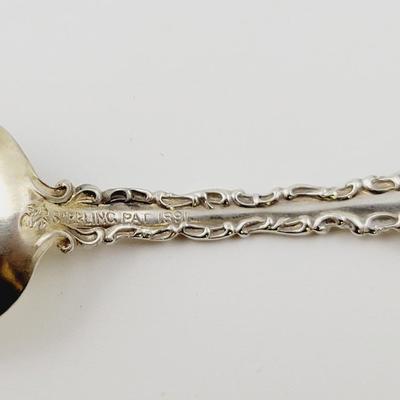 BEAUTIFUL ANTIQUE STERLING SILVER 2 SPOONS